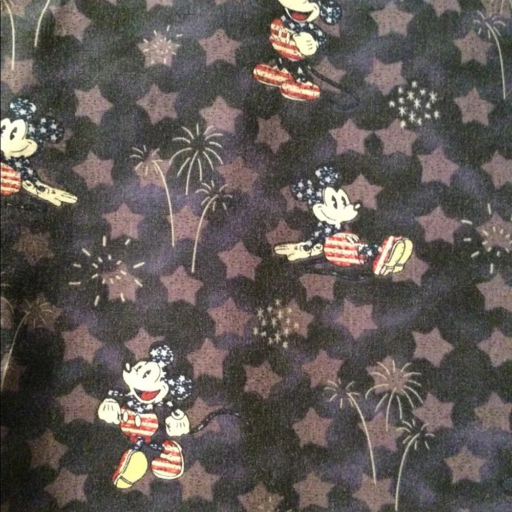 Mickey Mouse Scrub Shirt-Large